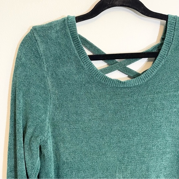 Torrid Green Long Sleeve Soft Sweater Size 00 - Picture 2 of 12